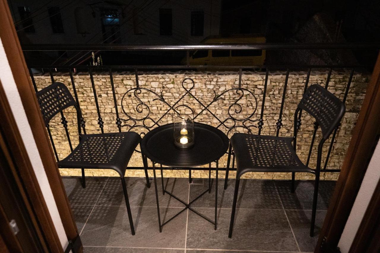 Casa En El Lago -Luxury Apartments In The Historical Center Of Yanya Dış mekan fotoğraf